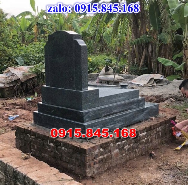 mộ đá gia đình, mộ ông bà bố mẹ gia tộc, khuôn viên mộ đá xanh trắng vàng granite nguyên khối, nhà mồ bằng đá để thờ tro cốt, giá nơi địa chỉ bán mộ đá, kích thước mộ đá cẩm thạch, mộ đá tự nhiên, xây mộ đá đơn giản, lan can tường bao hàng rào đá khối, nghĩa trang gia đình dòng họ bằng đá, cuốn thư bình phong trước mộ đá, đá bậc lát sân nền mộ, bậc tam cấp rồng bậc thềm chiếu rồng mộ, lư đỉnh hương đèn hạc thờ đá, cổng cột đá mộ,