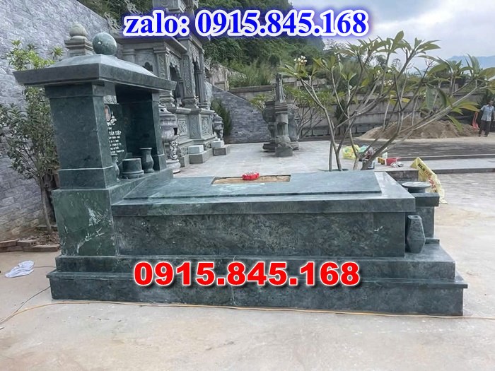 mộ đá gia đình, mộ ông bà bố mẹ gia tộc, khuôn viên mộ đá xanh trắng vàng granite nguyên khối, nhà mồ bằng đá để thờ tro cốt, giá nơi địa chỉ bán mộ đá, kích thước mộ đá cẩm thạch, mộ đá tự nhiên, xây mộ đá đơn giản, lan can tường bao hàng rào đá khối, nghĩa trang gia đình dòng họ bằng đá, cuốn thư bình phong trước mộ đá, đá bậc lát sân nền mộ, bậc tam cấp rồng bậc thềm chiếu rồng mộ, lư đỉnh hương đèn hạc thờ đá, cổng cột đá mộ,