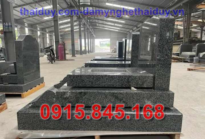 điện biên bán 84 bia mộ đá granite khối - quây úp chụp đơn giản