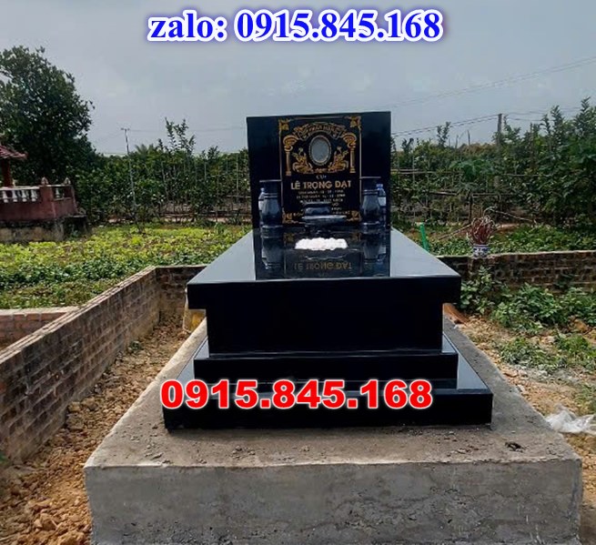mộ đá gia đình, mộ ông bà bố mẹ gia tộc, khuôn viên mộ đá xanh trắng vàng granite nguyên khối, nhà mồ bằng đá để thờ tro cốt, giá nơi địa chỉ bán mộ đá, kích thước mộ đá cẩm thạch, mộ đá tự nhiên, xây mộ đá đơn giản, lan can tường bao hàng rào đá khối, nghĩa trang gia đình dòng họ bằng đá, cuốn thư bình phong trước mộ đá, đá bậc lát sân nền mộ, bậc tam cấp rồng bậc thềm chiếu rồng mộ, lư đỉnh hương đèn hạc thờ đá, cổng cột đá mộ, 