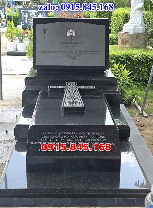 mộ đá gia đình, mộ ông bà bố mẹ gia tộc, khuôn viên mộ đá xanh trắng vàng granite nguyên khối, nhà mồ bằng đá để thờ tro cốt, giá nơi địa chỉ bán mộ đá, kích thước mộ đá cẩm thạch, mộ đá tự nhiên, xây mộ đá đơn giản, lan can tường bao hàng rào đá khối, nghĩa trang gia đình dòng họ bằng đá, cuốn thư bình phong trước mộ đá, đá bậc lát sân nền mộ, bậc tam cấp rồng bậc thềm chiếu rồng mộ, lư đỉnh hương đèn hạc thờ đá, cổng cột đá mộ, 