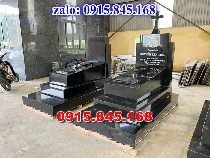 mộ đá gia đình, mộ ông bà bố mẹ gia tộc, khuôn viên mộ đá xanh trắng vàng granite nguyên khối, nhà mồ bằng đá để thờ tro cốt, giá nơi địa chỉ bán mộ đá, kích thước mộ đá cẩm thạch, mộ đá tự nhiên, xây mộ đá đơn giản, lan can tường bao hàng rào đá khối, nghĩa trang gia đình dòng họ bằng đá, cuốn thư bình phong trước mộ đá, đá bậc lát sân nền mộ, bậc tam cấp rồng bậc thềm chiếu rồng mộ, lư đỉnh hương đèn hạc thờ đá, cổng cột đá mộ,