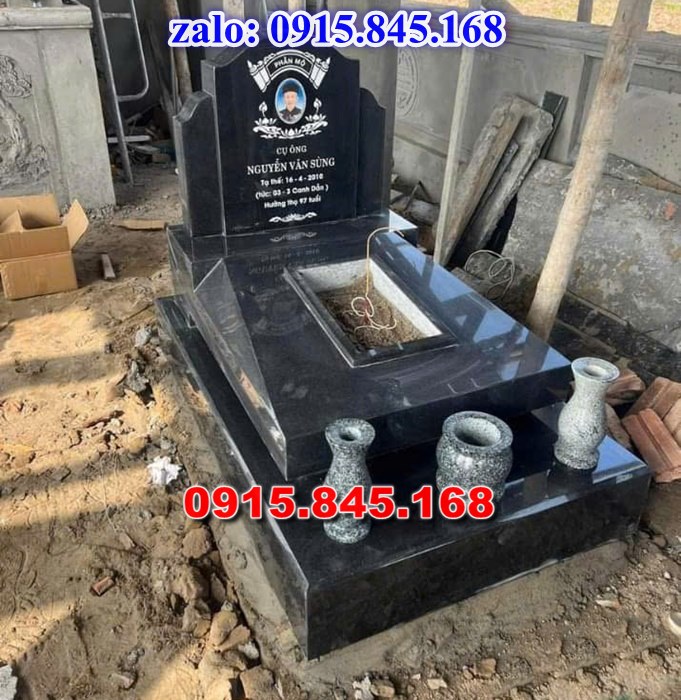 mộ đá gia đình, mộ ông bà bố mẹ gia tộc, khuôn viên mộ đá xanh trắng vàng granite nguyên khối, nhà mồ bằng đá để thờ tro cốt, giá nơi địa chỉ bán mộ đá, kích thước mộ đá cẩm thạch, mộ đá tự nhiên, xây mộ đá đơn giản, lan can tường bao hàng rào đá khối, nghĩa trang gia đình dòng họ bằng đá, cuốn thư bình phong trước mộ đá, đá bậc lát sân nền mộ, bậc tam cấp rồng bậc thềm chiếu rồng mộ, lư đỉnh hương đèn hạc thờ đá, cổng cột đá mộ, 