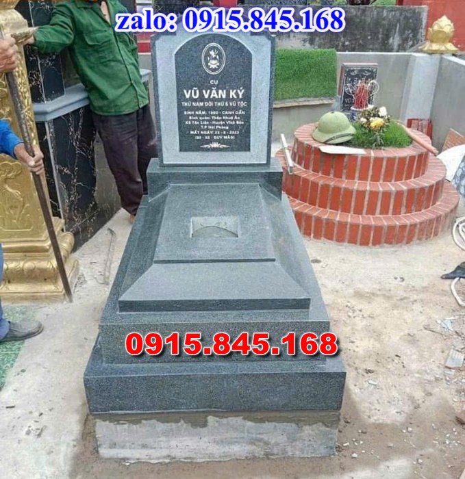 mộ đá gia đình, mộ ông bà bố mẹ gia tộc, khuôn viên mộ đá xanh trắng vàng granite nguyên khối, nhà mồ bằng đá để thờ tro cốt, giá nơi địa chỉ bán mộ đá, kích thước mộ đá cẩm thạch, mộ đá tự nhiên, xây mộ đá đơn giản, lan can tường bao hàng rào đá khối, nghĩa trang gia đình dòng họ bằng đá, cuốn thư bình phong trước mộ đá, đá bậc lát sân nền mộ, bậc tam cấp rồng bậc thềm chiếu rồng mộ, lư đỉnh hương đèn hạc thờ đá, cổng cột đá mộ, 