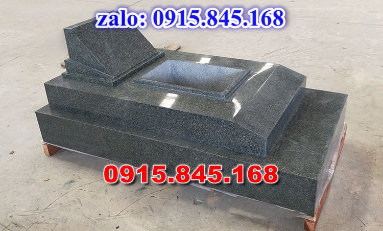 mộ đá gia đình, mộ ông bà bố mẹ gia tộc, khuôn viên mộ đá xanh trắng vàng granite nguyên khối, nhà mồ bằng đá để thờ tro cốt, giá nơi địa chỉ bán mộ đá, kích thước mộ đá cẩm thạch, mộ đá tự nhiên, xây mộ đá đơn giản, lan can tường bao hàng rào đá khối, nghĩa trang gia đình dòng họ bằng đá, cuốn thư bình phong trước mộ đá, đá bậc lát sân nền mộ, bậc tam cấp rồng bậc thềm chiếu rồng mộ, lư đỉnh hương đèn hạc thờ đá, cổng cột đá mộ, 