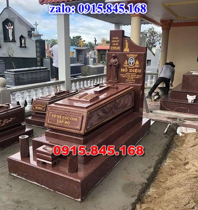 mộ đá gia đình, mộ ông bà bố mẹ gia tộc, khuôn viên mộ đá xanh trắng vàng granite nguyên khối, nhà mồ bằng đá để thờ tro cốt, giá nơi địa chỉ bán mộ đá, kích thước mộ đá cẩm thạch, mộ đá tự nhiên, xây mộ đá đơn giản, lan can tường bao hàng rào đá khối, nghĩa trang gia đình dòng họ bằng đá, cuốn thư bình phong trước mộ đá, đá bậc lát sân nền mộ, bậc tam cấp rồng bậc thềm chiếu rồng mộ, lư đỉnh hương đèn hạc thờ đá, cổng cột đá mộ, 