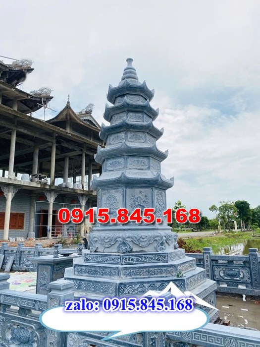 nhà mồ tiền chế, nhà mồ xây làm bằng đá, kích thước nhà mồ, kiểu dáng nhà mồ, nhà mồ có mái che, nhà mồ miền tây, lan can tường bao hàng rào nhà mồ, cuốn thư bức bình phong nhà mồ, nhà mồ để thờ hũ lọ tro cốt đá, nhà mồ ông bà bố mẹ gia đình ba má, mồ mả bằng đá.