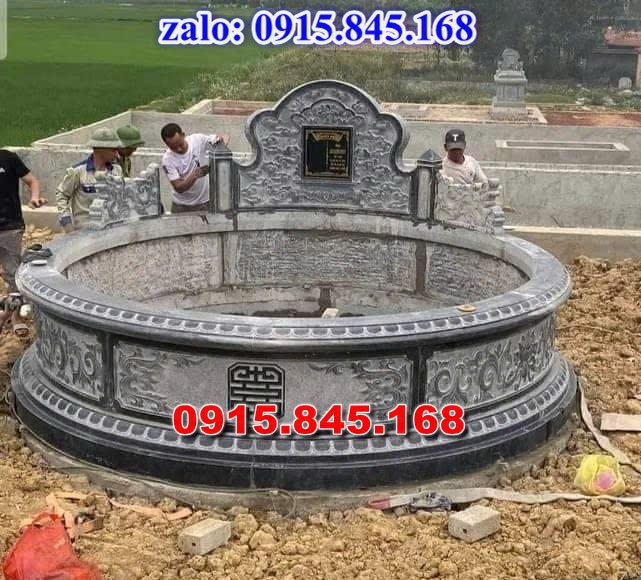 mộ đá gia đình, mộ ông bà bố mẹ gia tộc, khuôn viên mộ đá xanh trắng vàng granite nguyên khối, nhà mồ bằng đá để thờ tro cốt, giá nơi địa chỉ bán mộ đá, kích thước mộ đá cẩm thạch, mộ đá tự nhiên, xây mộ đá đơn giản, lan can tường bao hàng rào đá khối, nghĩa trang gia đình dòng họ bằng đá, cuốn thư bình phong trước mộ đá, đá bậc lát sân nền mộ, bậc tam cấp rồng bậc thềm chiếu rồng mộ, lư đỉnh hương đèn hạc thờ đá, cổng cột đá mộ,