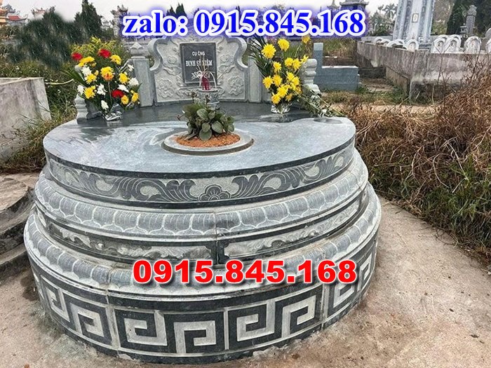 mộ đá gia đình, mộ ông bà bố mẹ gia tộc, khuôn viên mộ đá xanh trắng vàng granite nguyên khối, nhà mồ bằng đá để thờ tro cốt, giá nơi địa chỉ bán mộ đá, kích thước mộ đá cẩm thạch, mộ đá tự nhiên, xây mộ đá đơn giản, lan can tường bao hàng rào đá khối, nghĩa trang gia đình dòng họ bằng đá, cuốn thư bình phong trước mộ đá, đá bậc lát sân nền mộ, bậc tam cấp rồng bậc thềm chiếu rồng mộ, lư đỉnh hương đèn hạc thờ đá, cổng cột đá mộ,