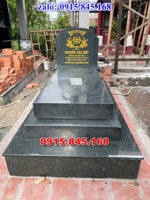 mộ đá gia đình, mộ ông bà bố mẹ gia tộc, khuôn viên mộ đá xanh trắng vàng granite nguyên khối, nhà mồ bằng đá để thờ tro cốt, giá nơi địa chỉ bán mộ đá, kích thước mộ đá cẩm thạch, mộ đá tự nhiên, xây mộ đá đơn giản, lan can tường bao hàng rào đá khối, nghĩa trang gia đình dòng họ bằng đá, cuốn thư bình phong trước mộ đá, đá bậc lát sân nền mộ, bậc tam cấp rồng bậc thềm chiếu rồng mộ, lư đỉnh hương đèn hạc thờ đá, cổng cột đá mộ, 