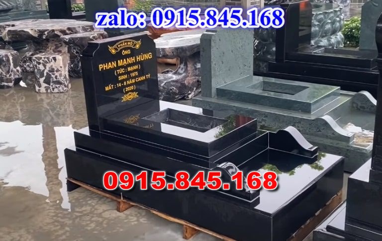 Mộ đôi cất để giữ tro cốt bằng đá tam cấp nguyên khối, mẫu mộ đá đôi song thân phu thê có mái, mẫu mộ đôi ông bà xây gạch đá xi măng, mẫu mộ đôi bố mẹ ốp đá granite hoa cương, Mộ đôi gia đình ba má đá cẩm thạch đơn giản,