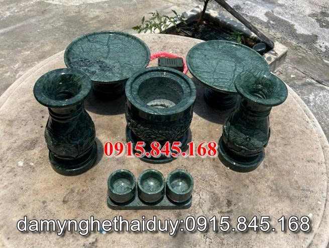 giá bộ bát hương đá ngoài trời, kích thước bộ bát hương đá, bộ bát hương bằng đá xanh, lọ hoa bằng đá, bình bong bằng đá, đĩa đựng trái cây hoa quả, đèn hạc thờ, chén nước bằng đá, mẫu bộ bát hương đá vuông, bộ bát hương đá ninh bình, bộ bát hương đá non nước, lư hương đá, bộ bát hương đá gốm sứ, bộ bát hương đá nhỏ, bộ bát hương đá trắng, bộ bát hương đá vàng, bộ bát hương đá granite hoa cương, bộ bát hương đá nguyên khối, bộ bát hương đá rồng phượng, bộ bát hương đá công giáo, bộ bát hương lăng mộ, bộ bát hương đá chùa miếu, bộ bát hương đá nhà thờ họ từ đường,