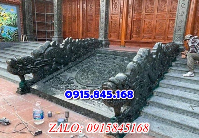 Tượng rồng đá, tượng rồng bằng đá, chiếu rồng đá, chiếu rồng bằng đá, Rồng đá phong thủy, Rồng đá nhà thờ họ, Rồng đá từ đường gia tộc, Rồng đá lăng mộ, Rồng đá nghĩa trang, rồng đá đình chùa, rồng đá lắp tại miếu, rồng đá xanh tự nhiên, rồng đá ninh bình nguyên khối, rồng đá bịt bậc, rồng đá bậc thềm tam cấp, rồng đá mỹ nghệ điêu khắc, rồng đá granite hoa cương, đá lát sân nền, đá ốp bậc thềm tam cấp, ngưỡng cửa nhà gỗ bằng đá,