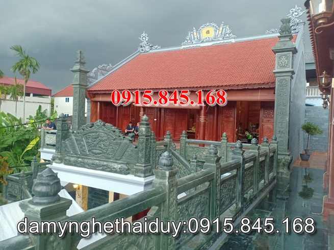 Tượng rồng đá, tượng rồng bằng đá, chiếu rồng đá, chiếu rồng bằng đá, Rồng đá phong thủy, Rồng đá nhà thờ họ, Rồng đá từ đường gia tộc, Rồng đá lăng mộ, Rồng đá nghĩa trang, rồng đá đình chùa, rồng đá lắp tại miếu, rồng đá xanh tự nhiên, rồng đá ninh bình nguyên khối, rồng đá bịt bậc, rồng đá bậc thềm tam cấp, rồng đá mỹ nghệ điêu khắc, rồng đá granite hoa cương, đá lát sân nền, đá ốp bậc thềm tam cấp, ngưỡng cửa nhà gỗ bằng đá,