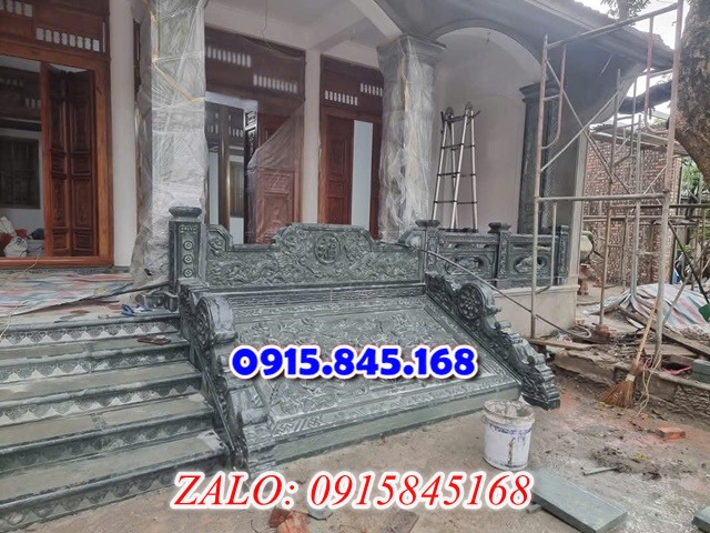 Tượng rồng đá, tượng rồng bằng đá, chiếu rồng đá, chiếu rồng bằng đá, Rồng đá phong thủy, Rồng đá nhà thờ họ, Rồng đá từ đường gia tộc, Rồng đá lăng mộ, Rồng đá nghĩa trang, rồng đá đình chùa, rồng đá lắp tại miếu, rồng đá xanh tự nhiên, rồng đá ninh bình nguyên khối, rồng đá bịt bậc, rồng đá bậc thềm tam cấp, rồng đá mỹ nghệ điêu khắc, rồng đá granite hoa cương, đá lát sân nền, đá ốp bậc thềm tam cấp, ngưỡng cửa nhà gỗ bằng đá, 